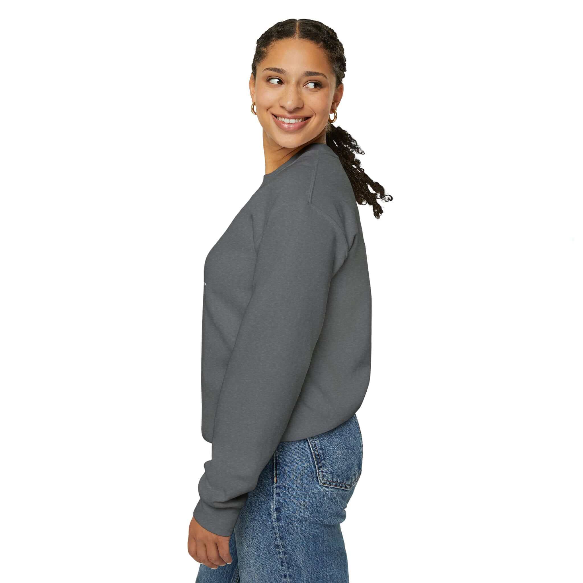 Hand & Foot Queen Unisex Heavy Blend™ Crewneck Sweatshirt