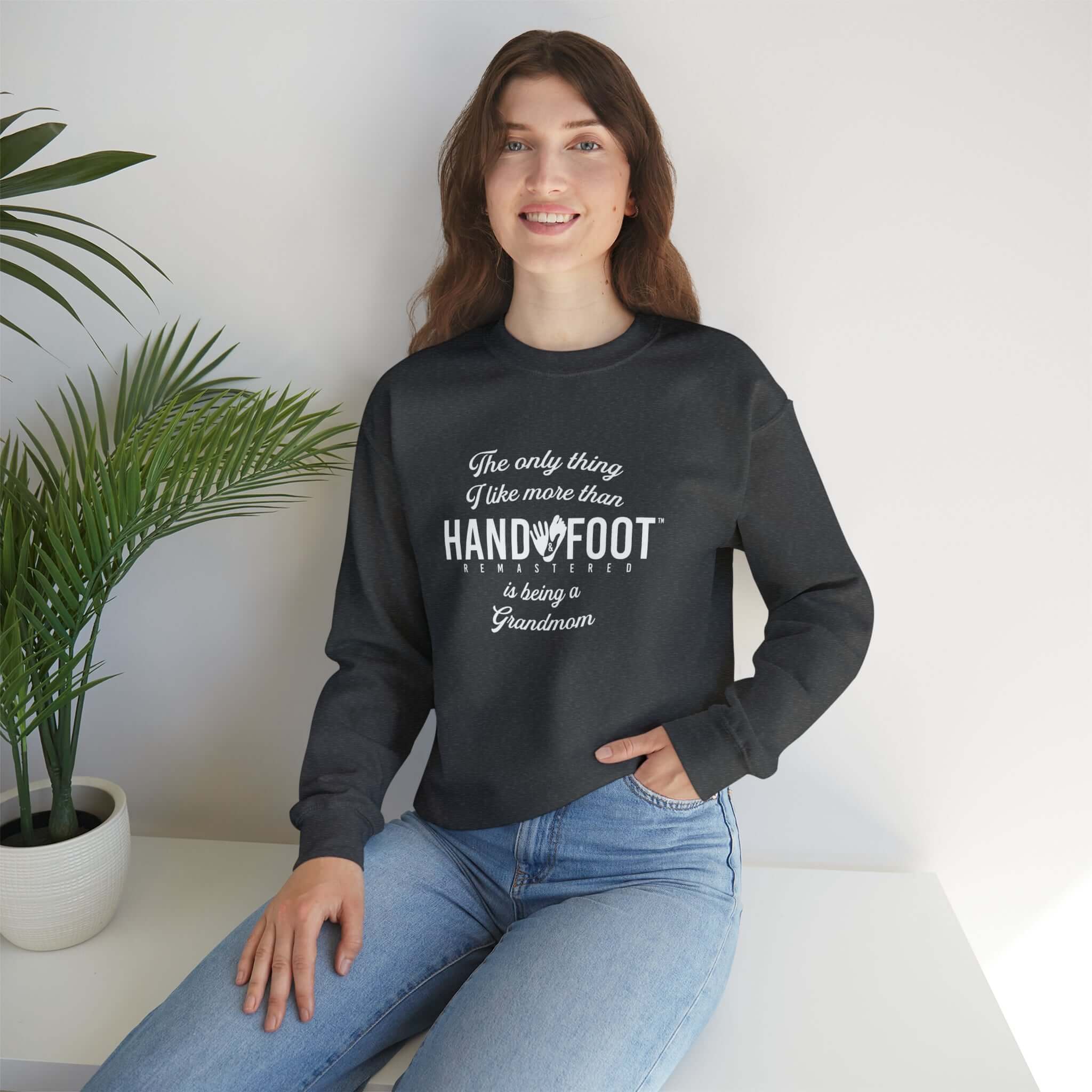 Being a Grandmom Unisex Heavy Blend™ Crewneck Sweatshirt