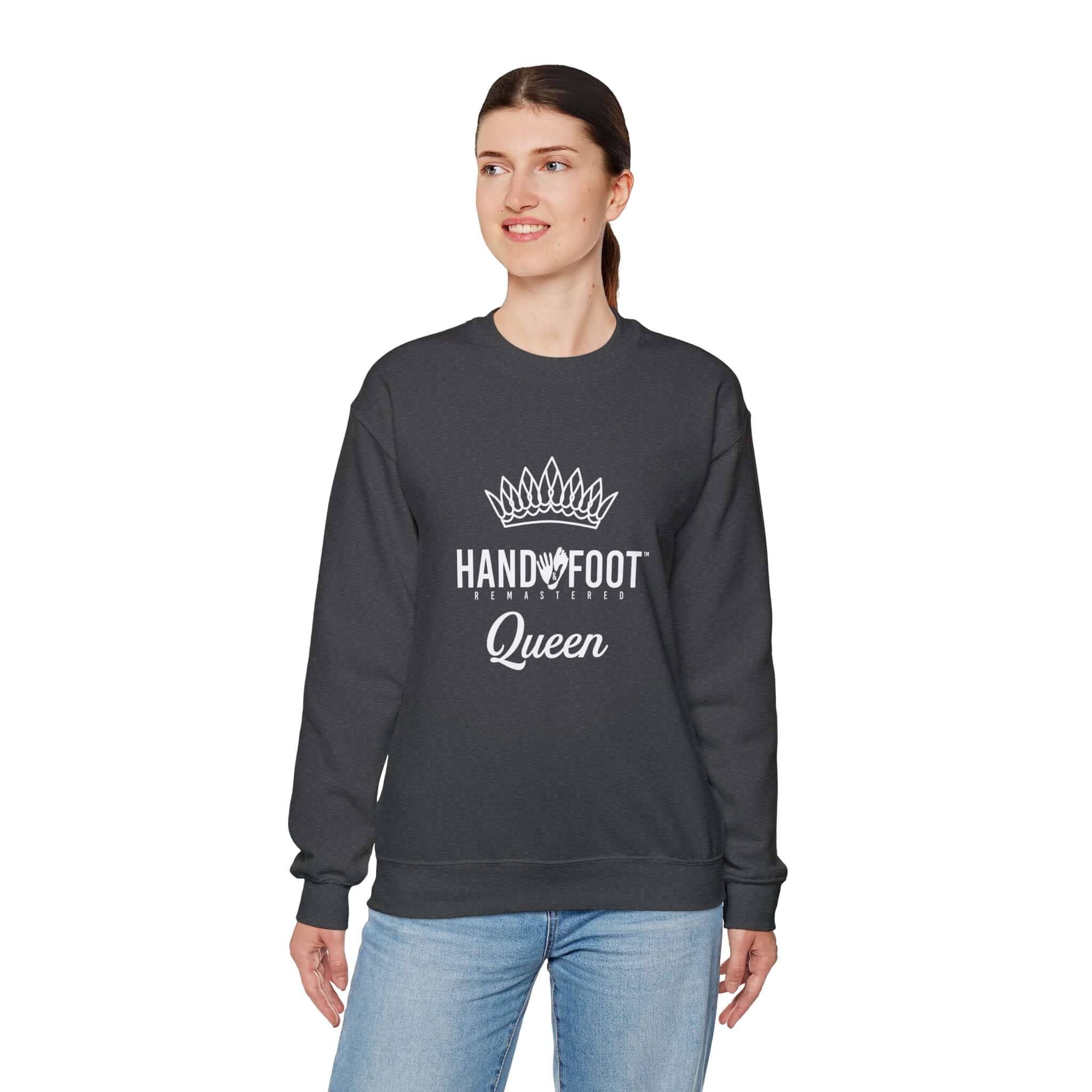 Hand & Foot Queen Unisex Heavy Blend™ Crewneck Sweatshirt