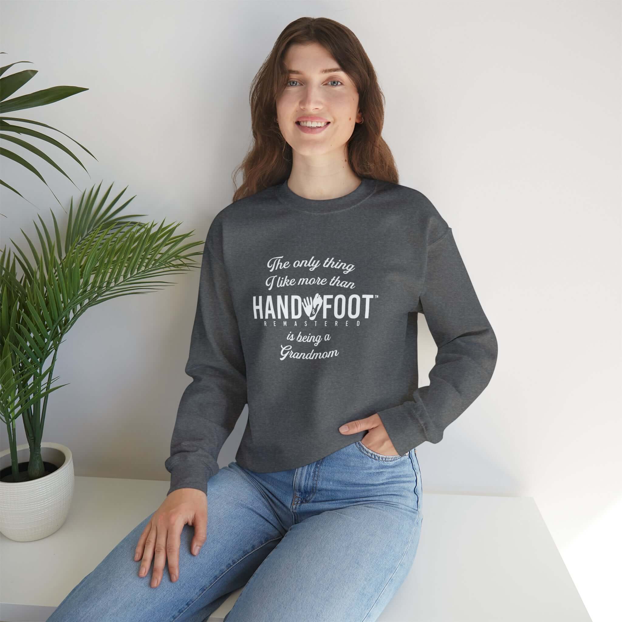 Being a Grandmom Unisex Heavy Blend™ Crewneck Sweatshirt